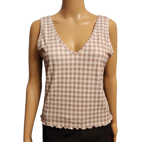 Caution To The Wind Tops - Gingham Pattern V-neck Crop Tank Top Fitted Size L